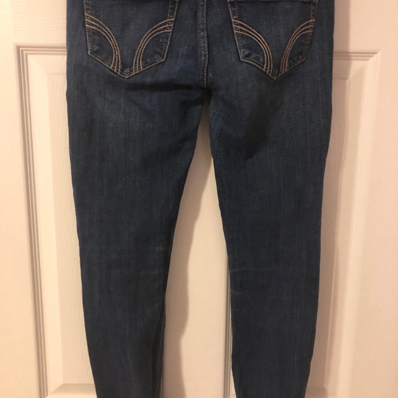 Hollister Cropped Jeans - Picture 2 of 3